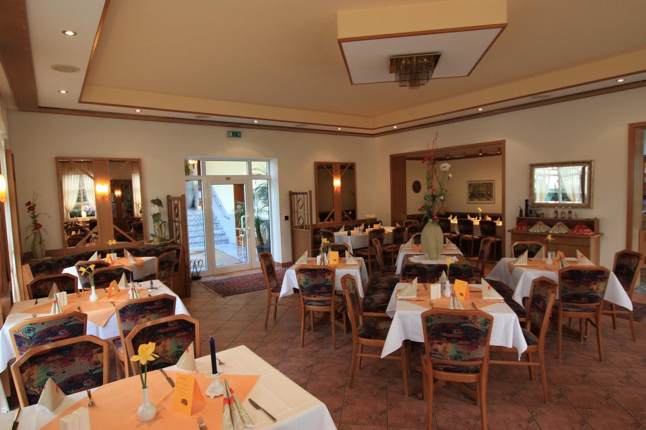 Hotel Buergerhof Hohenstein-Ernstthal Exterior photo
